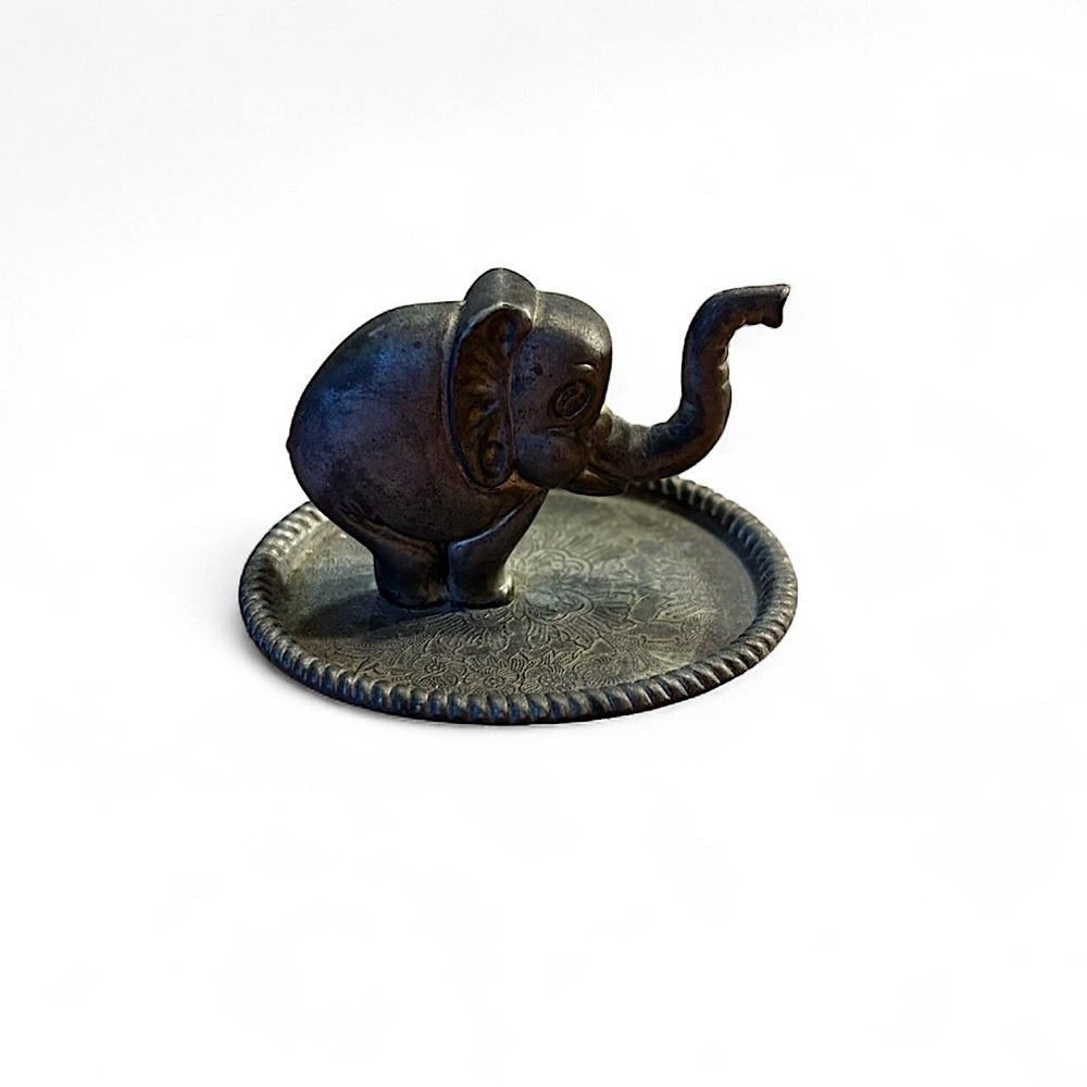 VTG Brass Elephant Ring Holder Jewelry Trinket Dish Trunk Up Good Luck Decor
